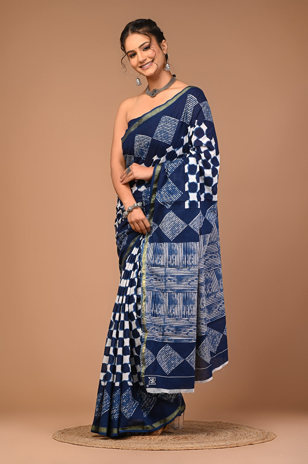 Neelima Printed, Blocked Printed, Self Design, Hand Painted Ikkat Pure Cotton Saree (Multicolor)