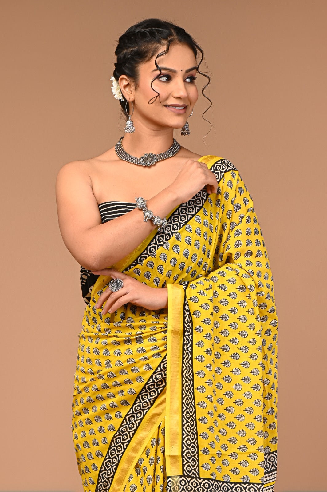 RAVYA cotton zari mulmul saree